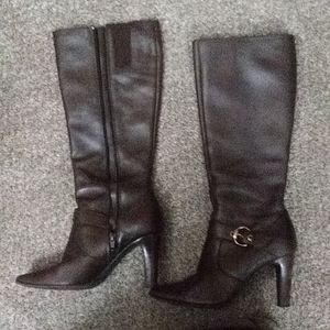 Anne klein leather boots. Size 6